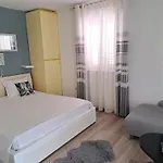 דירה Jelaska *