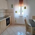 Jelaska * מרינה