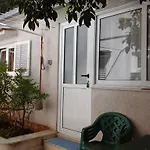 דירה Jelaska