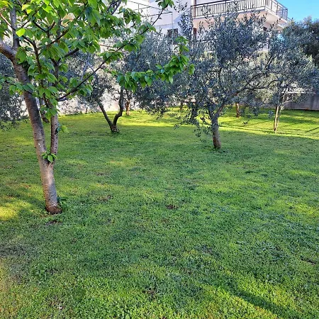 Jelaska Apartment *