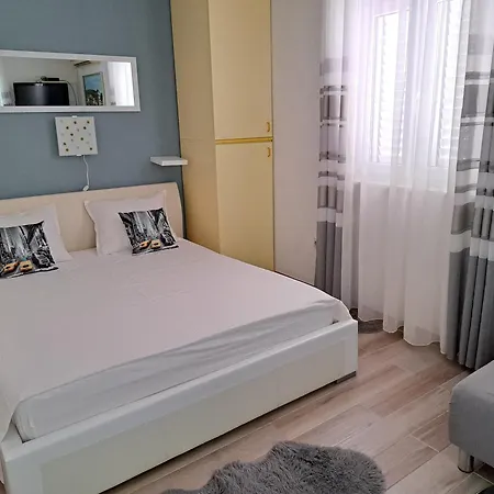 Jelaska Апартаменты Марина