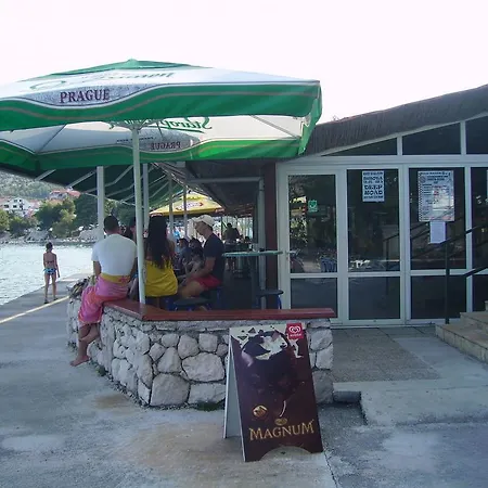 Jelaska مارينا