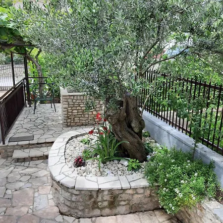 Jelaska Appartement *